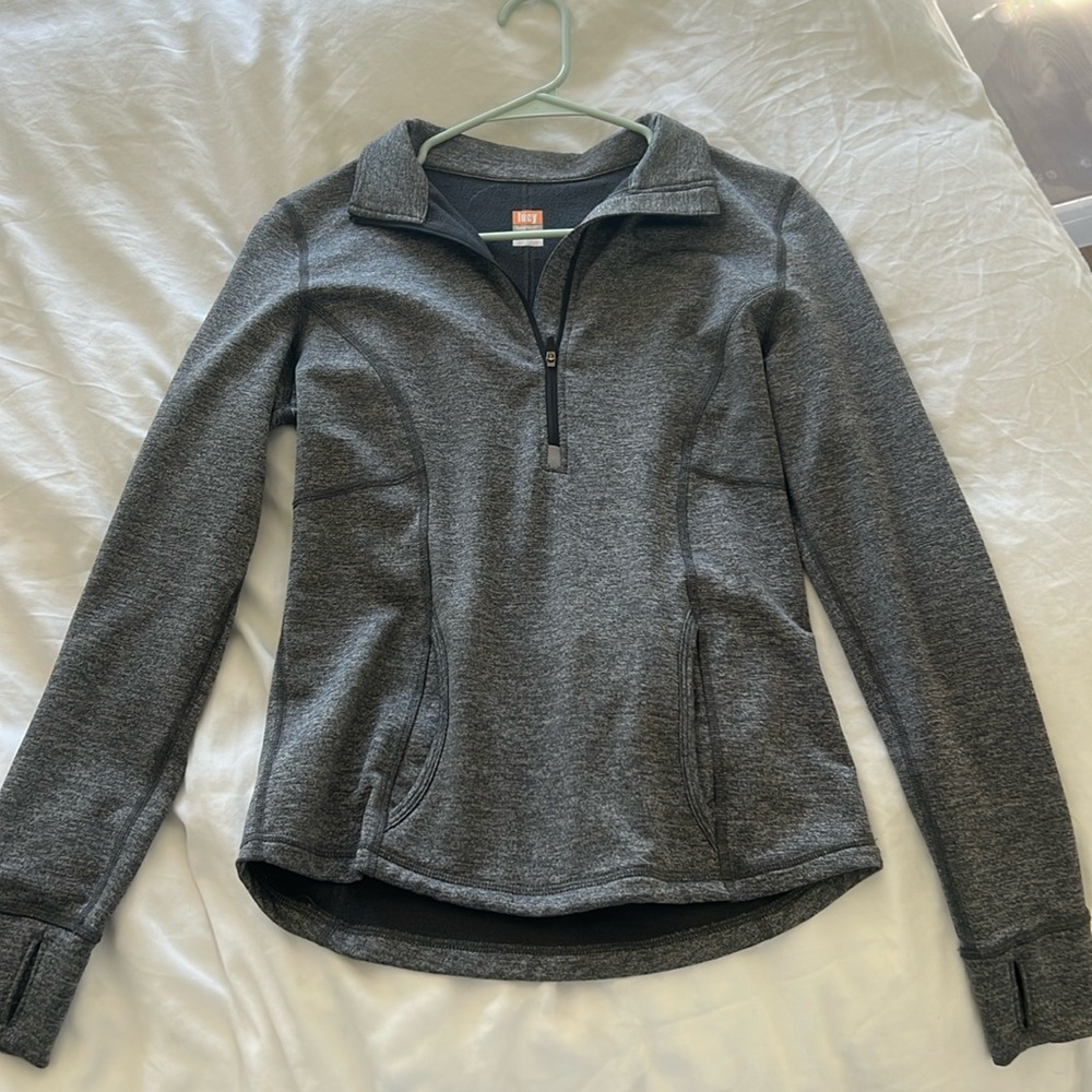 Lucy 1/4 zip fitted jacket